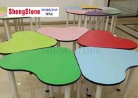 Multi mesas da cor e painéis compactos das cadeiras HPL para jardins de infância e classes tutoriais